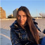Profesora de apoyo de matemáticas para niños de primaria